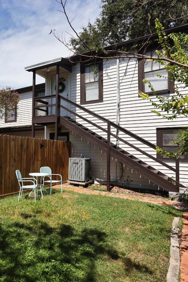 Heart Of Galveston Stylish Apt Near Attractions Apartment Exterior photo